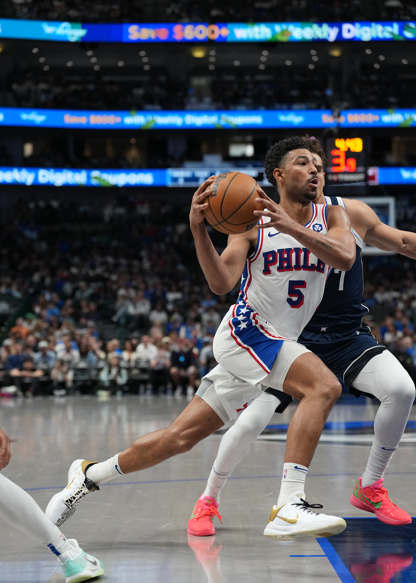 开云体育-包含达拉斯独行侠发布备战花絮,窗口期篮板制胜,NBA常规赛任务艰巨,赛季目标并未改变的词条